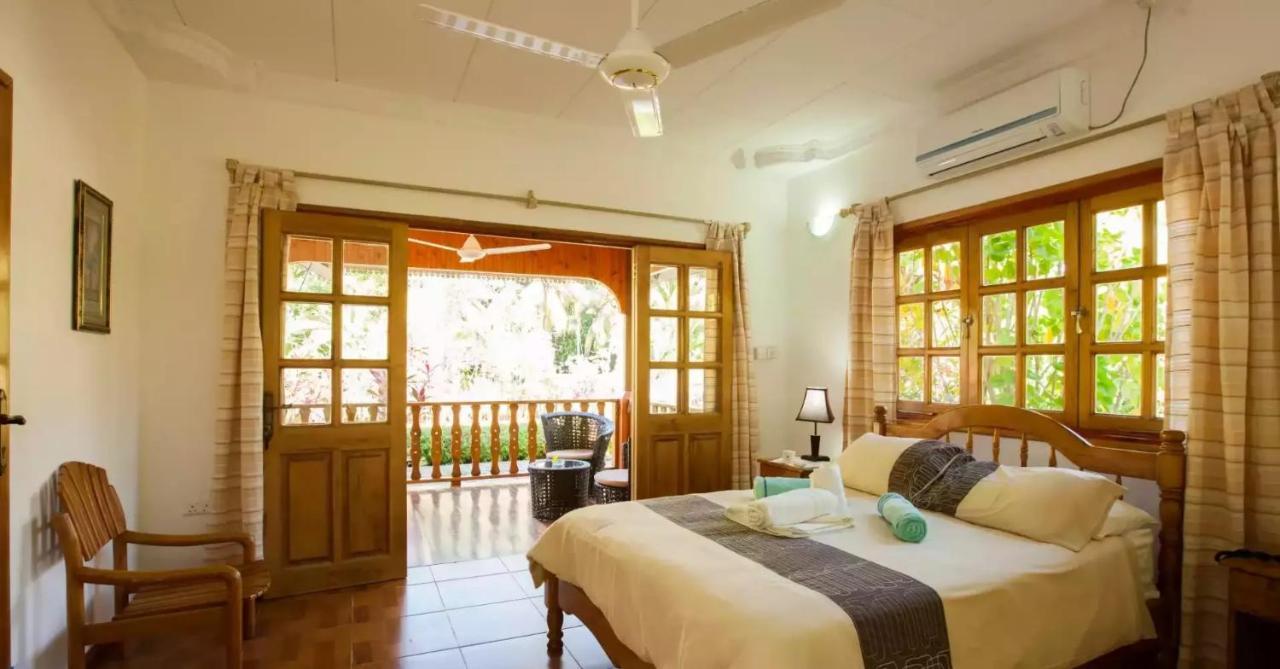 Casa De Leela Self Catering Guest House La Digue Exteriör bild