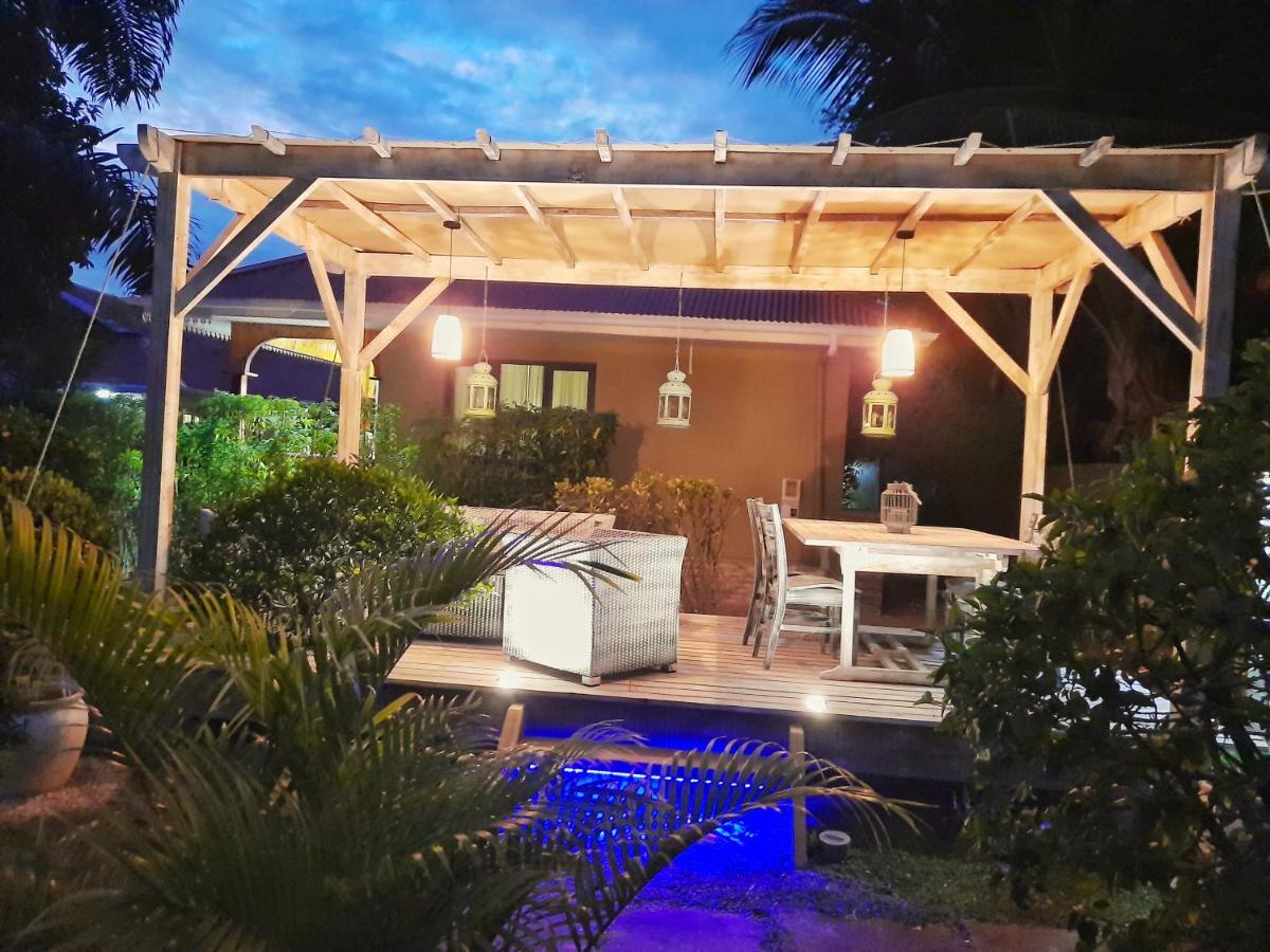 Casa De Leela Self Catering Guest House La Digue Exteriör bild