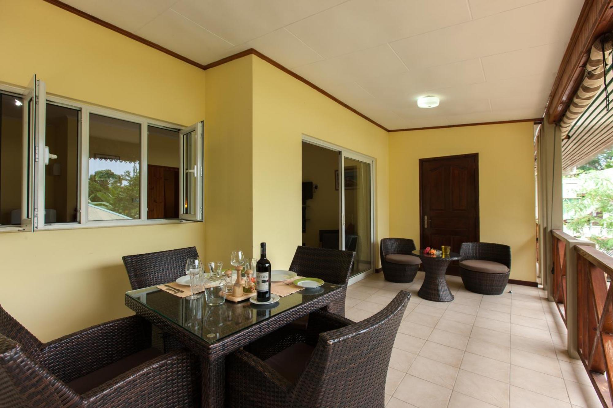 Casa De Leela Self Catering Guest House La Digue Rum bild